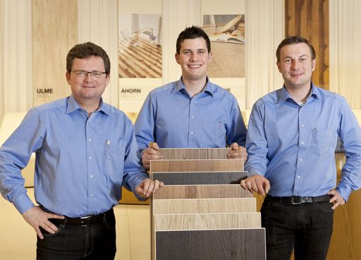 : Professionelle Beratung im Kaindl Floor House (v.l.n.r.): Franz Dorner, Philipp Ließel und Andreas Daringer