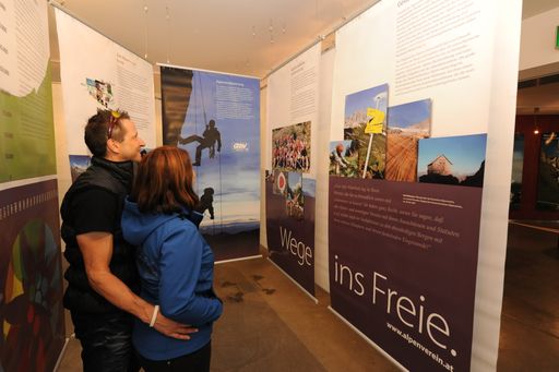 Vorschau Bild von Wanderausstellung 150 Jahre Österreichischer Alpenverein auf der Kaiser Franz Josefs Höhe