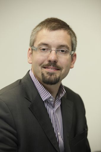  "Ich freue mich auf die Projekte in neuen Geschäftsfeldern und die strategischen Herausforderungen, die wir in Zusammenarbeit mit meinem Team in diesem spannenden österreichischen Markt bewältigen werden", so Peter Fuska.
