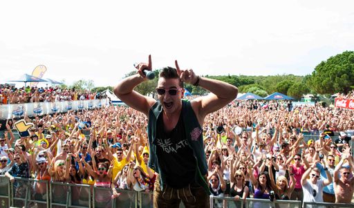 Vorschau Bild von Echo-Gewinner und Volks Rock 'n' Roller Andreas Gabalier rockt Spring Break Europe 2012