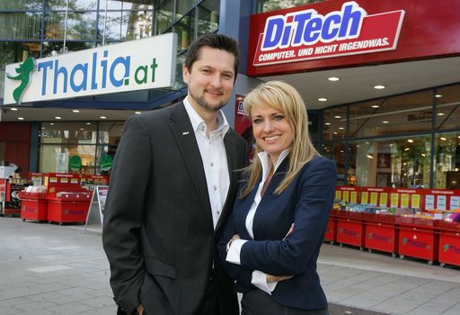 http://www.apa-fotoservice.at/galerie/3073
Computerspezialist DiTech wächst wie es im Buche steht
Im Bild v.l.n.r:: Damian Izdebski (DiTech-Gründer und Geschäftsführer) und Mag. Aleksandra Izdebska (DiTech-Gründerin)