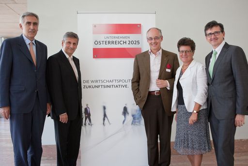 Vorschau Bild von Mid-Term Meeting der wirtschaftspolitischen Zukunftsinitiative Unternehmen Österreich 2025, 
18. Juni 2012 in der Sammlung Essl