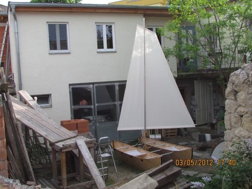  Segelboot in Arbeit