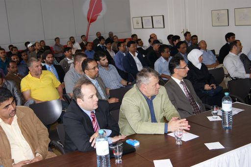 Vorschau Bild von Seminar zum Thema "Menschenrechte und Demokratie in Bangladesch"