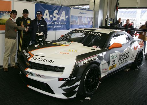  Im Bild: Jens Wendland (Puralube), Achim Winter
(Camaro GT3 Team), Bertram Laub (.A.S.A Abfall Service AG