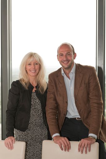 Alexandra Nagy, internationale Marketingleiterin
der Wienerberger Gruppe, und André Felker, Geschäftsführer der
Serviceplan Austria und Sprecher des Hauses der Kommunikation in
Wien