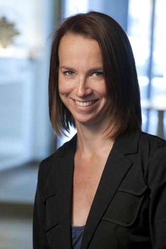 Mag. Anna Parr wurde als drittes Mitglied in die
Geschäftsleitung berufen und hat die Verantwortung für sämtliche
Einrichtungen im nicht-akutmedizinischen Bereich (Rehabilitation,
Pflege, Kur).