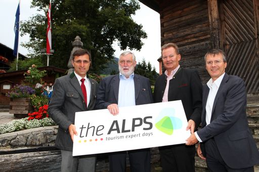 Präsentierten das Leitthema von theALPS 2012 in
Alpbach (v.l.): Josef Margreiter, Franz Fischler, Harald Ultsch und
Konrad Plankensteiner.