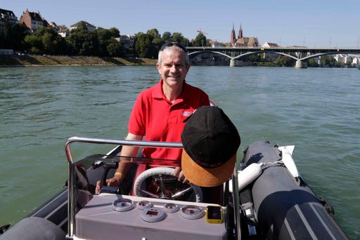  Claudio Rossetti, Direktor des Sport Ferien Resort
Fiesch und Initiant des Projektes "Aletsch on Tour", bei der Abfahrt
in Basel. Weiterer Text ueber ots und auf
http://www.presseportal.ch. Die Verwendung dieses Bildes ist fuer
redaktionelle Zwecke honorarfrei. Veröffentlichung unter
Quellenangabe: "ots.Bild/Sport Ferien Resort Fiesch/Massimo
Pedrazzini".