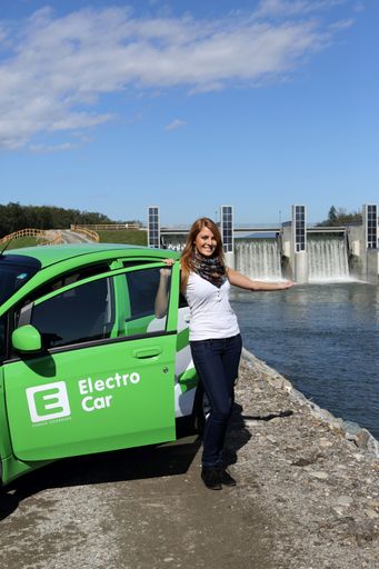 Vorschau Bild von Energie Steiermark und Verbund eröffnen heute
(28.9.12) neues Wasserkraftwerk in Gössendorf bei Graz.