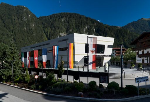  Europahaus Europahaus Mayrhofen Außenansicht