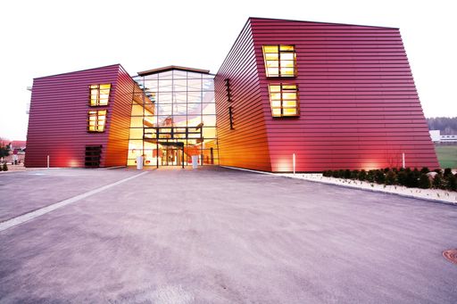 Nicht nur von außen schick, sondern auch von
innen "gesund": Das Spa-Hotel Bründl.