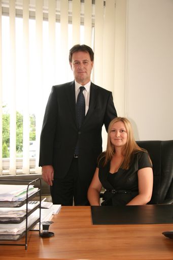 Hermann und Melanie Furtner eröffnen neues
Bestattungsunternehmen in Wien.