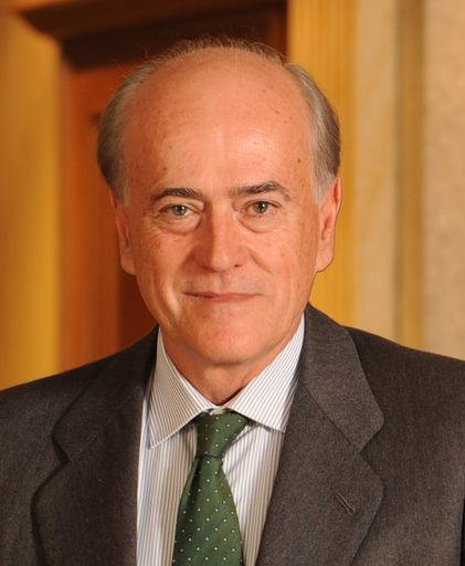 Baldomero Falcones, Präsident und CEO der FCC
Gruppe, sichert volle Unterstützung für ALPINE zu.