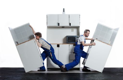  Joonas Lahtinen (Wien) bei seiner Performance
EIN.KÜCHEN.BAU