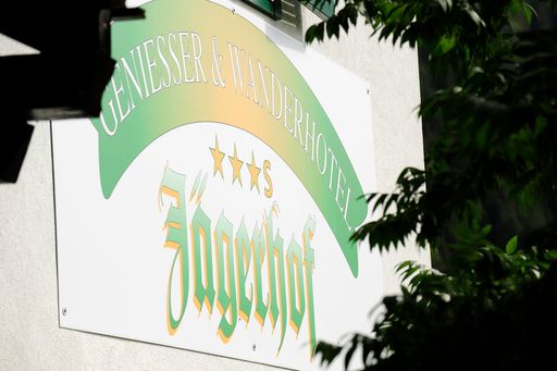 Rund um das Hotel Jägerhof in St. Leonhard im
Passeiertal/Südtirol entdecken Winterurlauber ein unberührtes
Naturparadies.