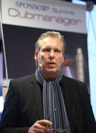 Michael Pfad hat zur aktuellen Situation der
Deutschen Eishockey Liga (DEL) und dem Eishockey-Standort Hamburg
Stellung bezogen.