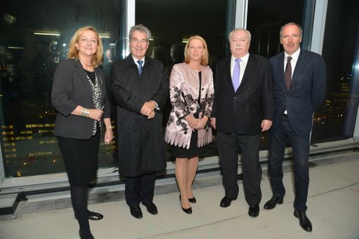 Vorschau Bild von Bundesminister Dr. Maria Fekter, BP Dr. Heinz
Fischer, Bundesminister Doris Bures, BM Dr. Michael Häupl, DI Thomas
Jakoubek (GF BAI)