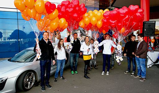 99 Luftballons im Auftrag der Liebe, 99
Luftballons im Auftrag der Freundschaft