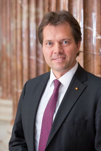 BZÖ-Chef Klubobmann Josef Bucher präsentierte heute NRAbg. Mag.
Rainer Widmann als neuen BZÖ-Bündnissprecher. Diese Funktion ist in
den Statuten des BZÖ so vorgesehen. Widmann und
BZÖ-Bündniskoordinator Markus Fauland werden als Duo das BZÖ nach
außen und nach innen managen.