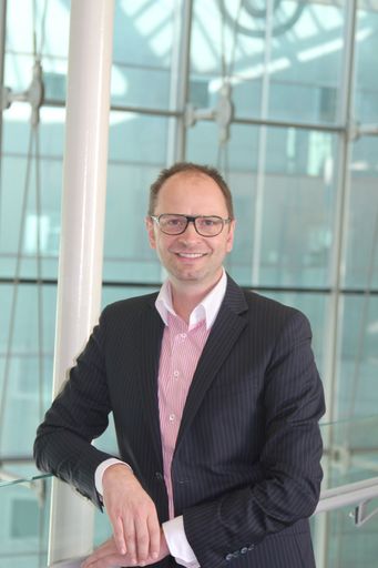  Mit 1. Jänner 2013 wird KommR Siegfried Prietl (44)
als neuer Obmann den Vorsitz der Fachgruppe Finanzdienstleister der
Wirtschaftskammer Wien (WKW) übernehmen.