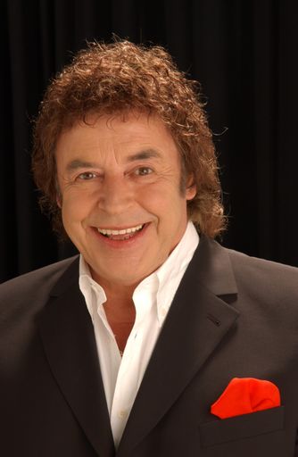  Tony Marshall