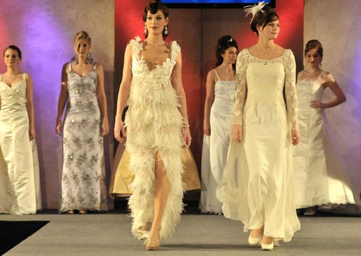  Bridal Catwalk TRAU DICH