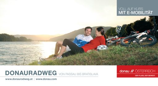  Titelseite Donauradwegfolder 2013
