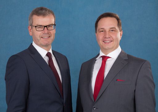 Im Bild v.l.n.r.: StB. Mag. Dr. Helmut Schuchter,
StB Univ.-Lekt. MMag. Dr. Klaus Hilber