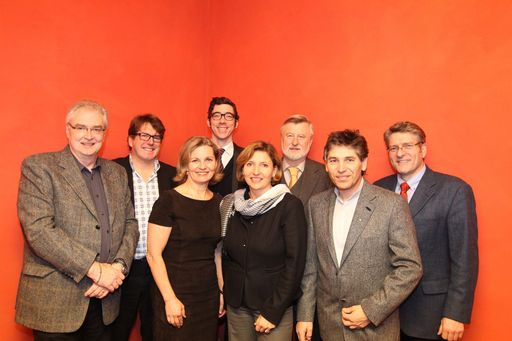 Vorschau Bild von Mag. Dieter Schmid, Mag. Christoph Lang, Mag. Dr.
Ulrike Mursch-Edlmayr, Mag. DDr. Philipp Saiko, Mag. Corinna
Prinz-Stremitzer, Mag. Gottfried Bahr, Mag. Andreas Hoyer, Mag.
Jürgen Rehak;