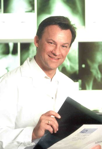 Univ. Prof. Dr. Wolfgang Dock: Leiter des
MSCT-Institutes der Confraternität-Privatklinik Josefstadt