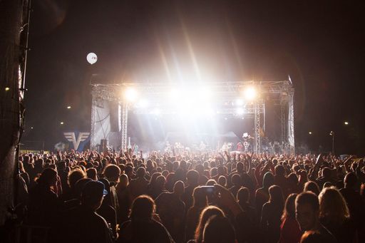 Vorschau Bild von Am 18. Februar startet die ultimative Chance für
alle Newcomer-Bands - sie können sich einen Auftritt beim größten
Green-Festival Österreichs - dem Global 2000 Tomorrow-Festival
sichern.