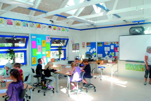 So lernen Schüler besser: Ein Klassenraum der
tageslichtdurchfluteten Schule in Endrup (Dänemark)