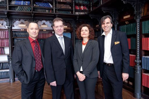 http://www.apa-fotoservice.at/galerie/3889/ Im BIld
v.l.n.r.: Univ. Prof. Dr. Adrian Tanew (MedUni Wien), Univ. Prof.
Dr. Alexis Sidoroff (MedUni Innsbruck), Univ. Doz. Dr. Sonja
Radakovic (MedUni Wien), Univ. Prof. Dr. Peter Wolf (MedUni Graz)