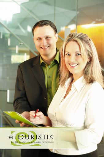 Mag. Sabine und Michael Egger von eTouristik