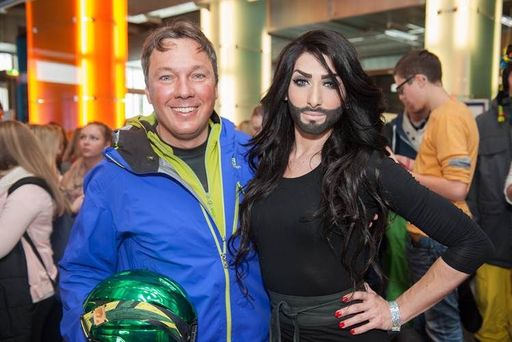 Vorschau Bild von Fritz "The Cat" Strobl und Conchita Wurst sind
Stars "zum Angreifen" bei Europas größter Wintersportwoche