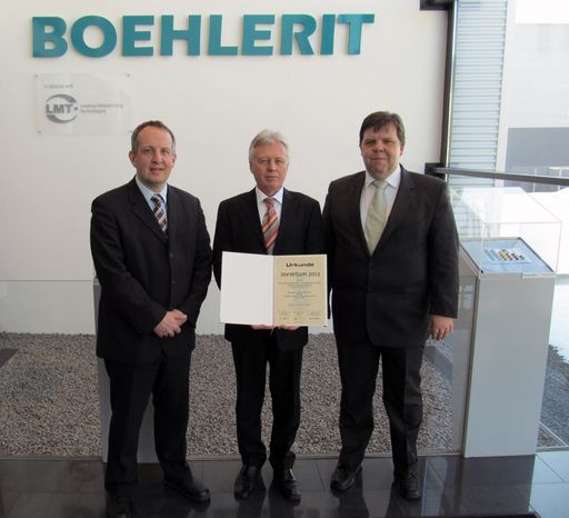  v.l.n.r.: Das patente Team bei Boehlerit: Dr.
Ronald Weißenbacher, F&E Leitung, Dr. Reinhard Pitonak, F&E
Verfahrensentwicklung Beschichtung, Dr. Arno Köpf, F&E
Produktentwicklung & Patentmanagement.
