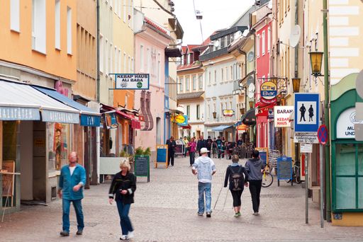 Die Lederergasse entwickelt sich mit
Riesenschritten zu einer Kreativ- und Innovationsmeile.
