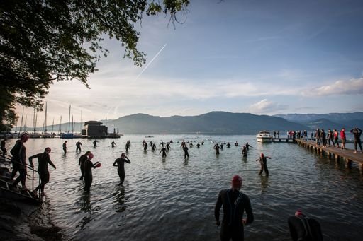 Der Triathlon Attersee-Salzkammergut findet zum
geplanten Termin vom 7.-9. Juni 2013 statt.