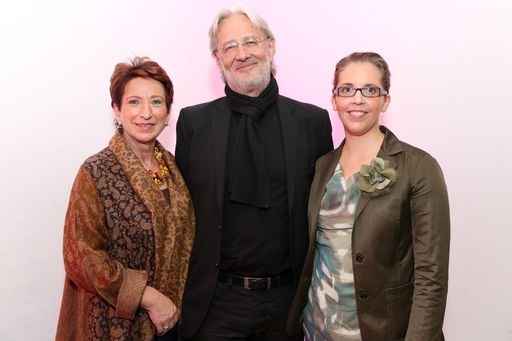  Im Bild v.l.n.r.: KommR Renate Römer, Obfrau der
AUVA / Robert Riedl, Geschäftsführer der Welldone GmbH, Werbung und
PR / Mag. (FH) Birgit Bernhard, Head of Accounts Welldone GmbH,
Werbung und PR.