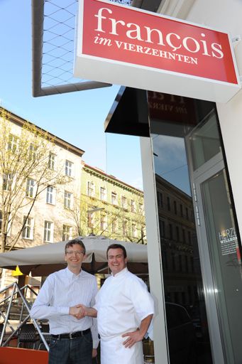 Vorschau Bild von Rund 300 Gäste feierten die Eröffnung von
Francois im Vierzehnten.