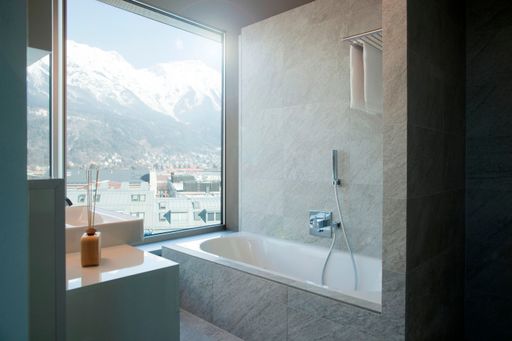 Vorschau Bild von Badaussicht des aDLERS Hotel & Lifestyle in
Innsbruck