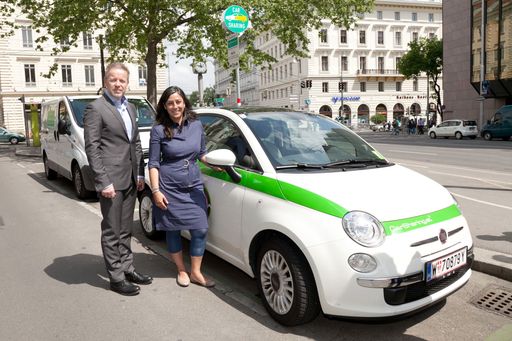  http://www.apa-fotoservice.at/galerie/4111/ Im Bild
v.l.n.r.: Christof Fuchs (Geschäftsführer Zipcar Austria), Maria
Vassilakou (Vizebürgermeisterin)