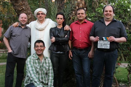  v.l.n.r. Markus Pauser (e&a Film), Ali Samadi Ahadi
(vorn links), Michael Niavarani, Melika Foroutan, Mohammad
Farokhmanesh & Frank Geiger (brave new work film productions)