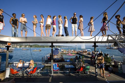 Im Bild: Seebad Zürich-Enge; Zürich - National
und international eine der grössten Bäderdichte der Welt