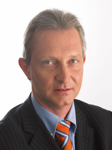 Heinrich Lakatha neuer Bereichsleiter Networks bei
T-Mobile Austria