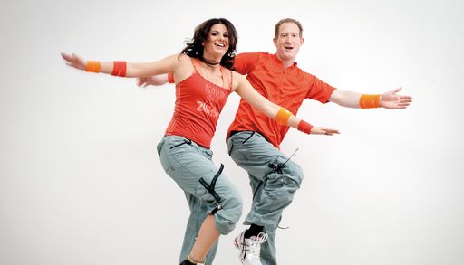 Zumba und Fitness für Singles mit Dancing Star
Nicole Kuntner im Hotel AVIVA****s make friends