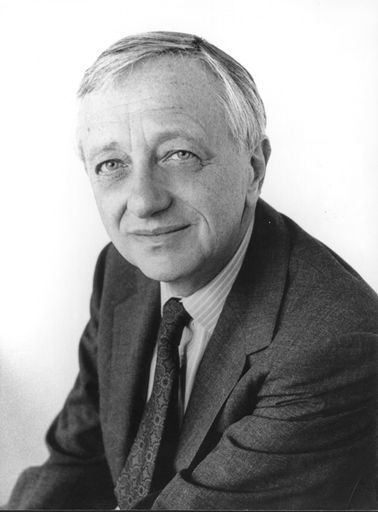  Am 18. und 19. Oktober 2013 wird der amerikanische
Schriftsteller Louis Begley bei "Literatur im Nebel" in
Heidenreichstein zu Gast sein.