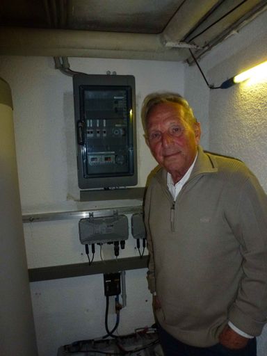  ECDS (Energy Conservation & Distribution System -
Energiespar- und Verteilungssystem) mit Ansteuerung