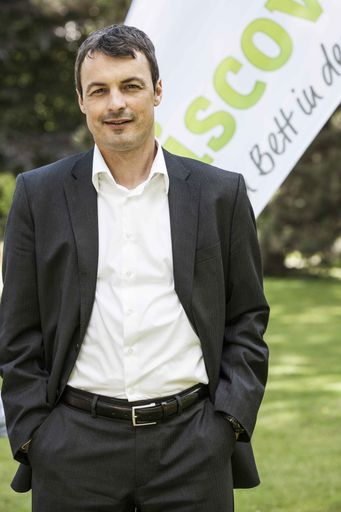  Ronald Felder ist der neue Geschäftsführer
Destination Marketing bei Tiscover und für die Zusammenarbeit mit
Tourismusverbänden und Regionen verantwortlich.